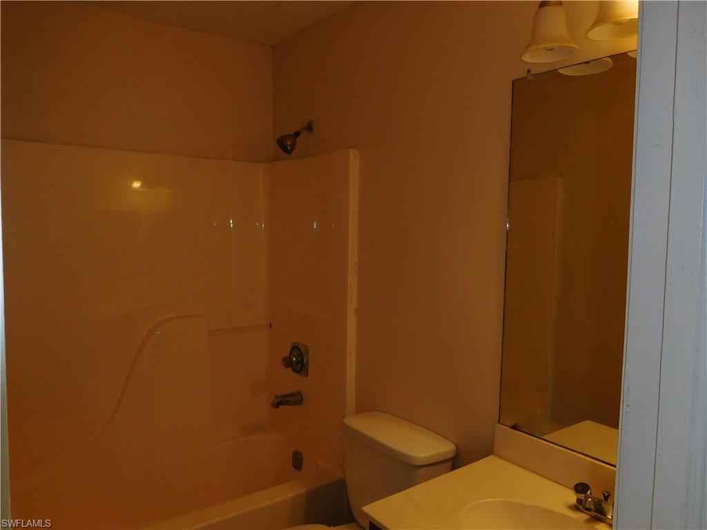 TAMIAMI ESTATES - Residential