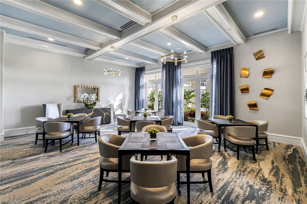 ESPERIA SOUTH - Residential