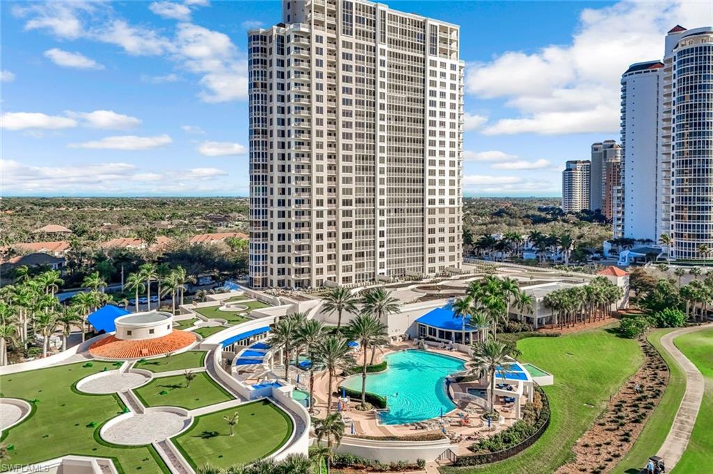 ESPERIA SOUTH - Residential