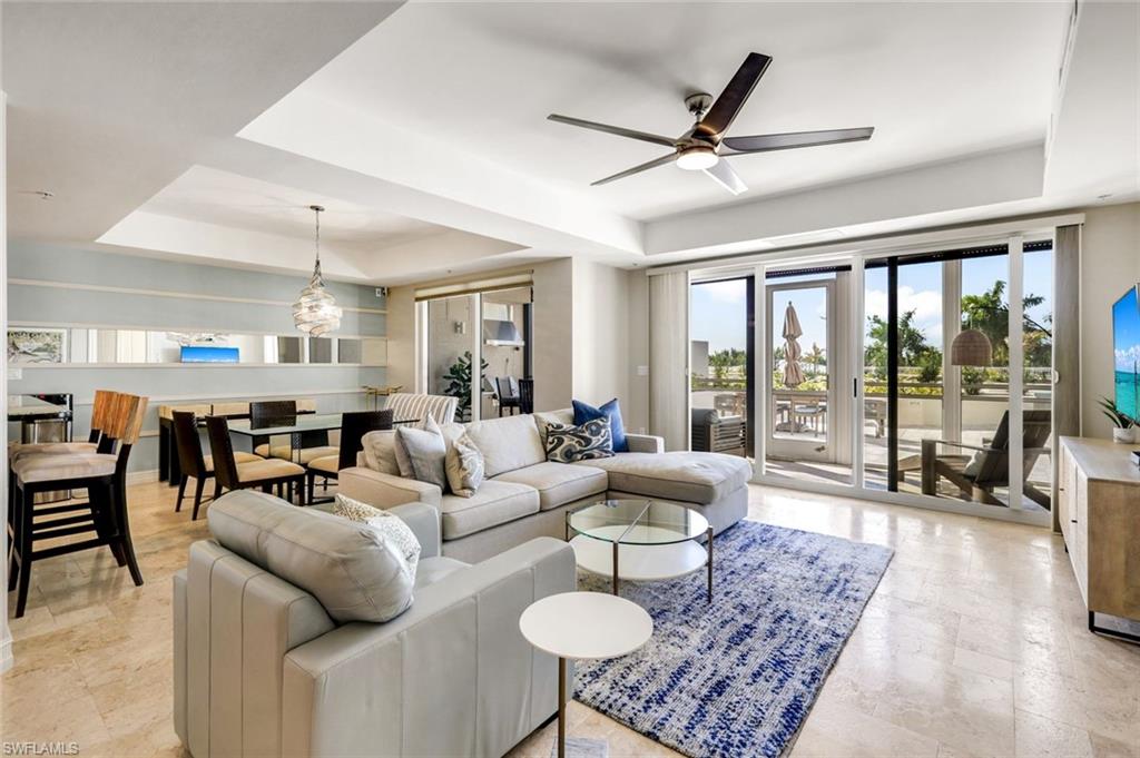 ESPERIA SOUTH - Residential