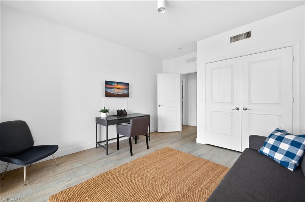 NORTH STAR YACHT CLUB - Residential