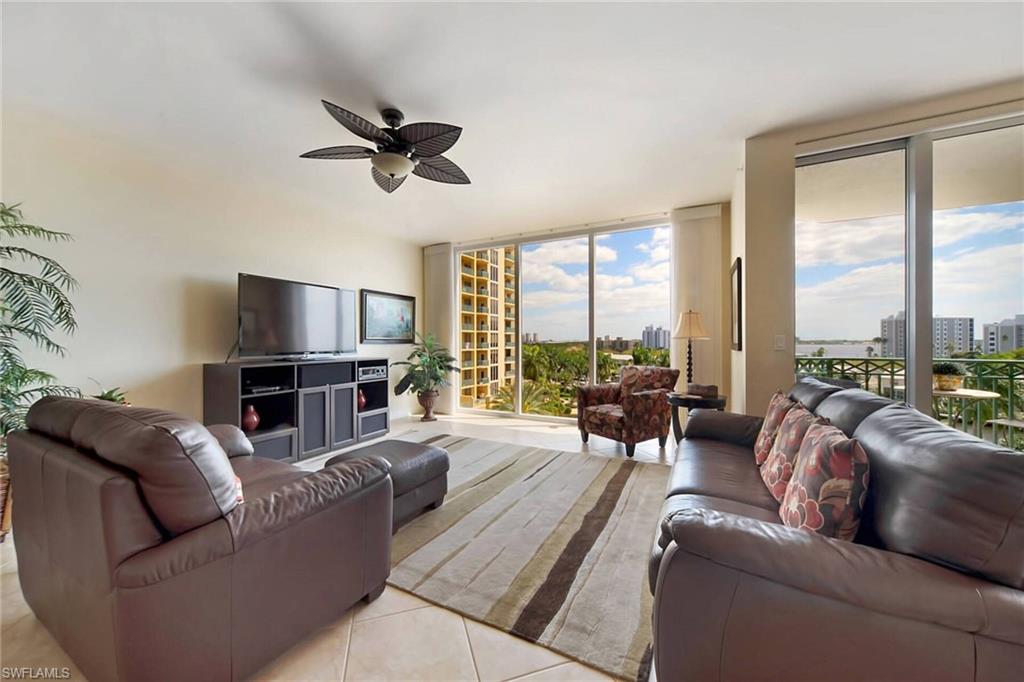 NORTH STAR YACHT CLUB - Residential