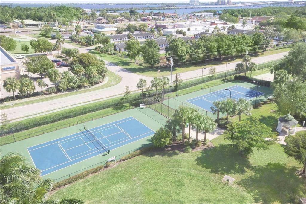 NORTH STAR YACHT CLUB - Residential