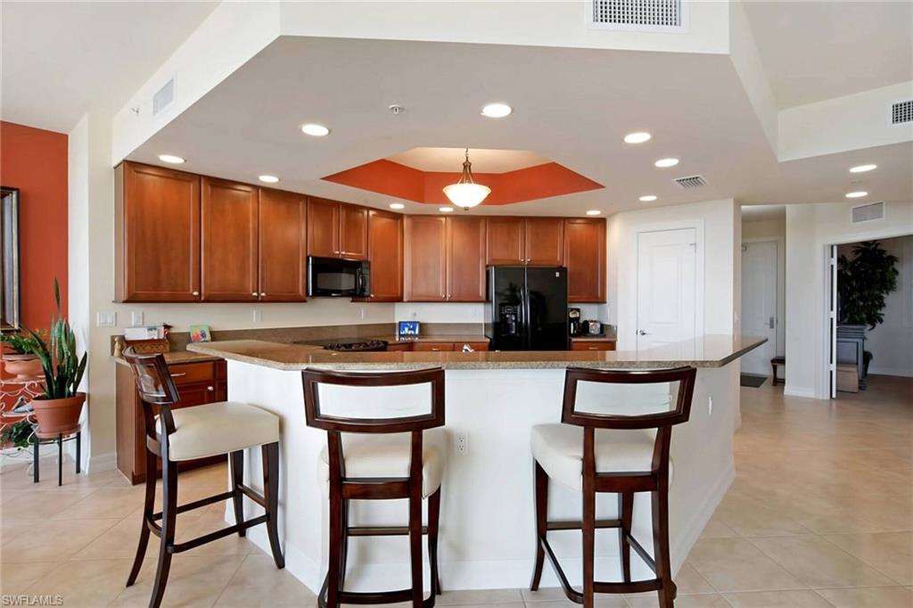 NORTH STAR YACHT CLUB - Residential