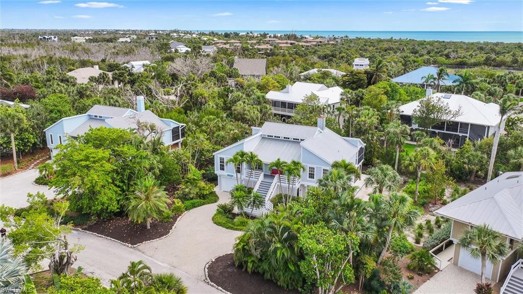 SANIBEL BAYOUS - Residential