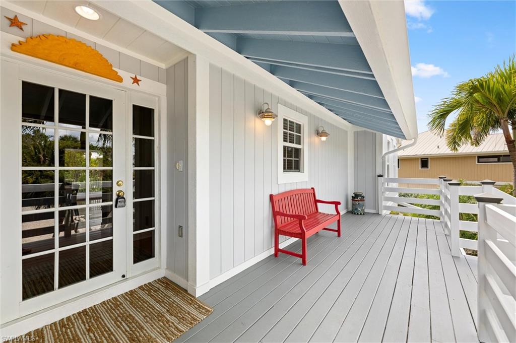 SANIBEL BAYOUS - Residential