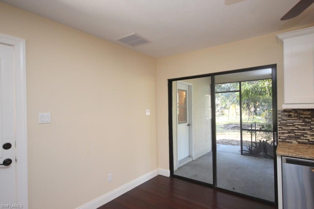 SAN CARLOS PARK - Residential