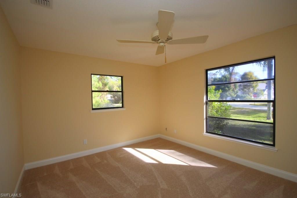 SAN CARLOS PARK - Residential