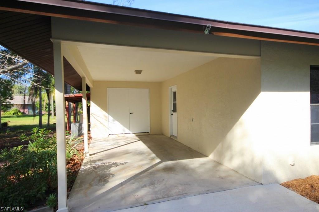 SAN CARLOS PARK - Residential