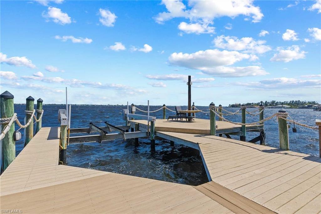 CAPE CORAL - Residential Lease