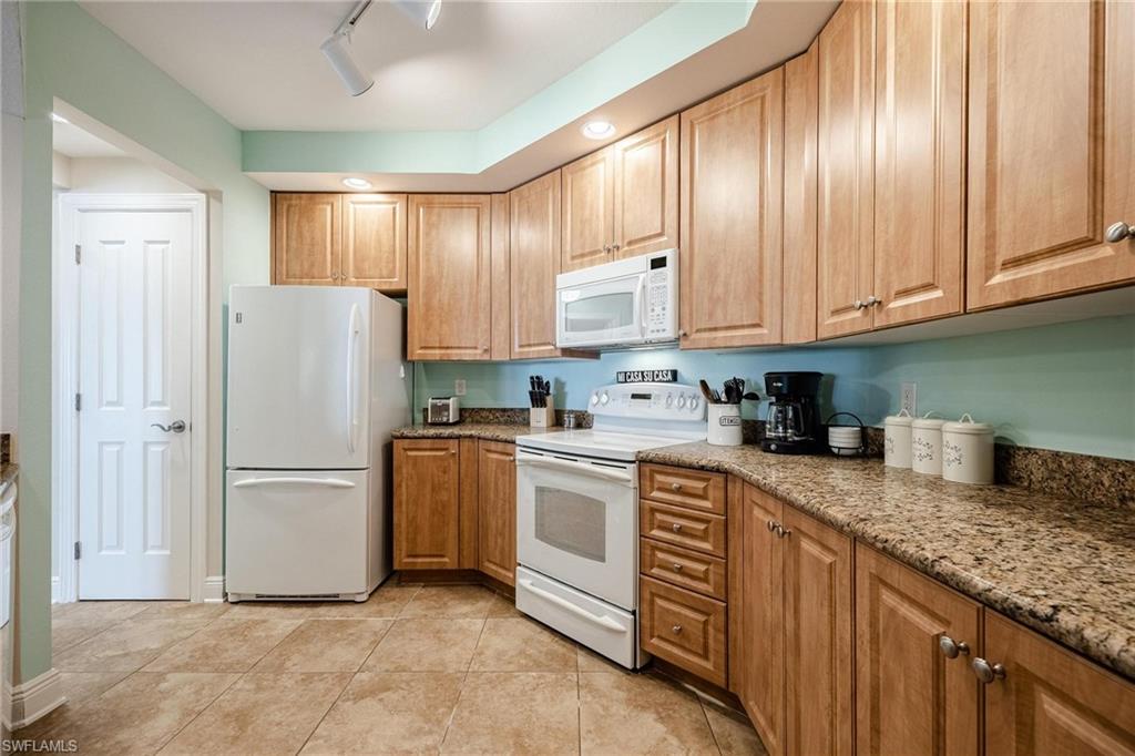 ALTA MAR - Residential Lease