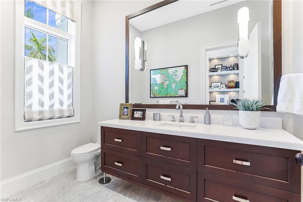 AQUALANE SHORES - Residential