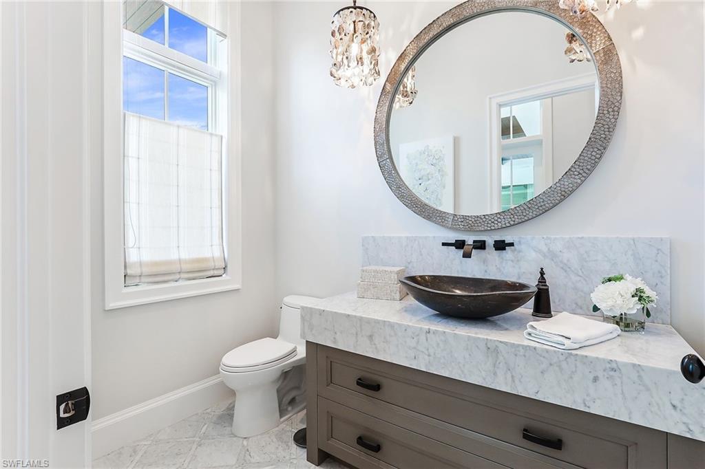 AQUALANE SHORES - Residential