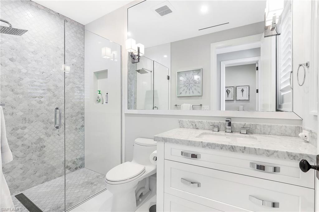 AQUALANE SHORES - Residential