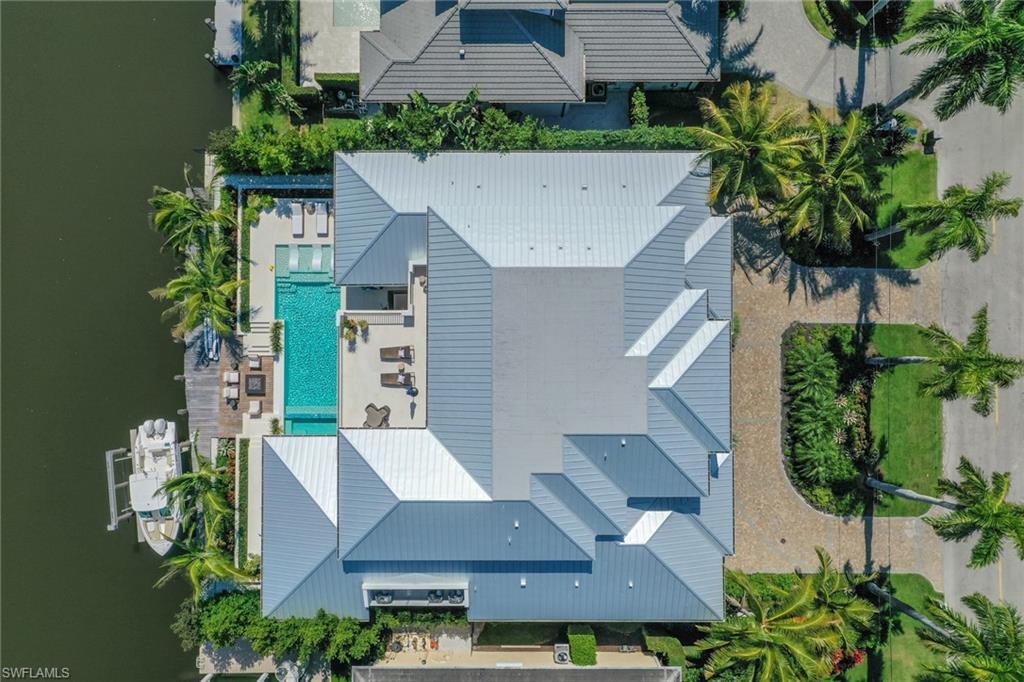 AQUALANE SHORES - Residential