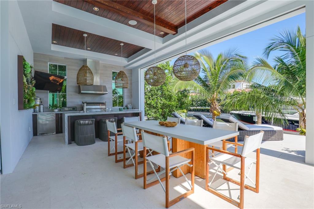 AQUALANE SHORES - Residential