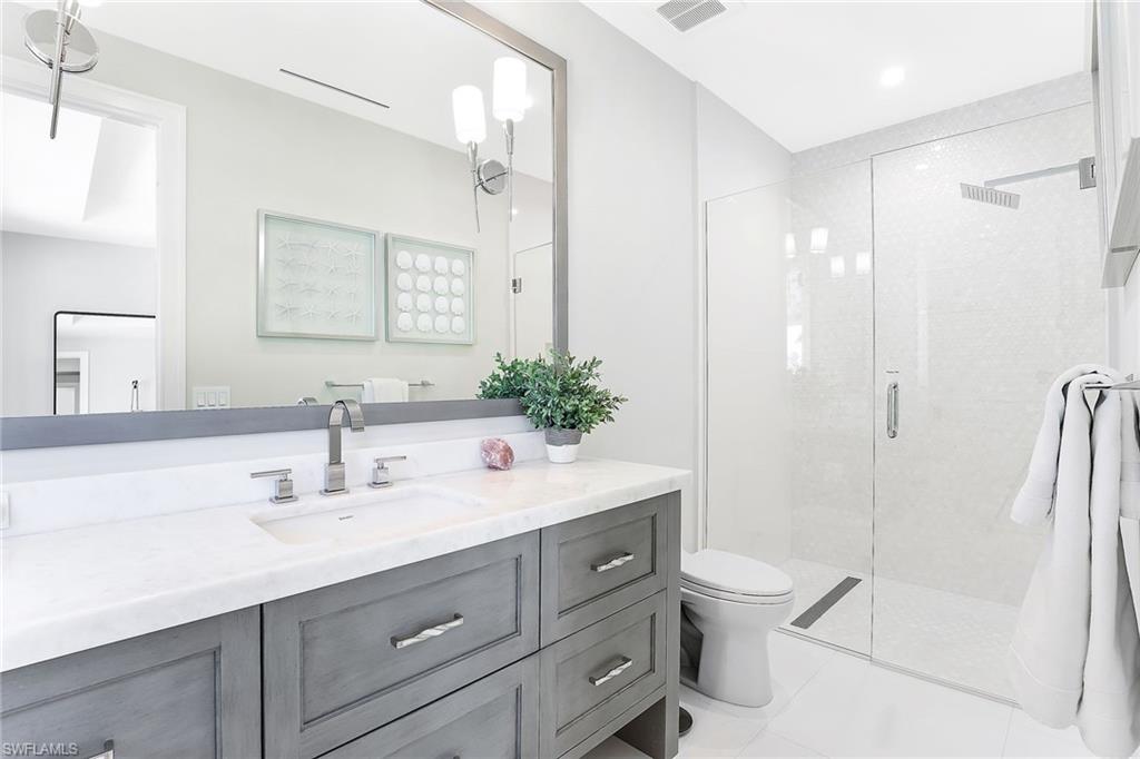 AQUALANE SHORES - Residential