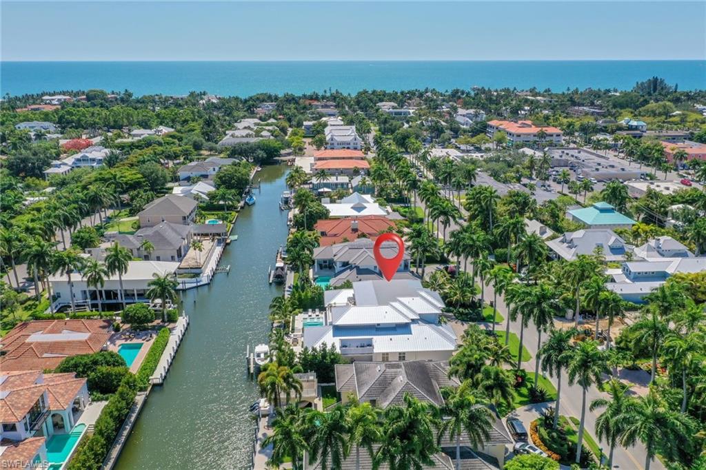 AQUALANE SHORES - Residential