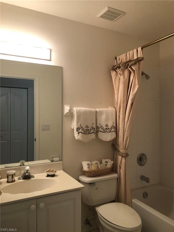 DIAMOND LAKE - Residential