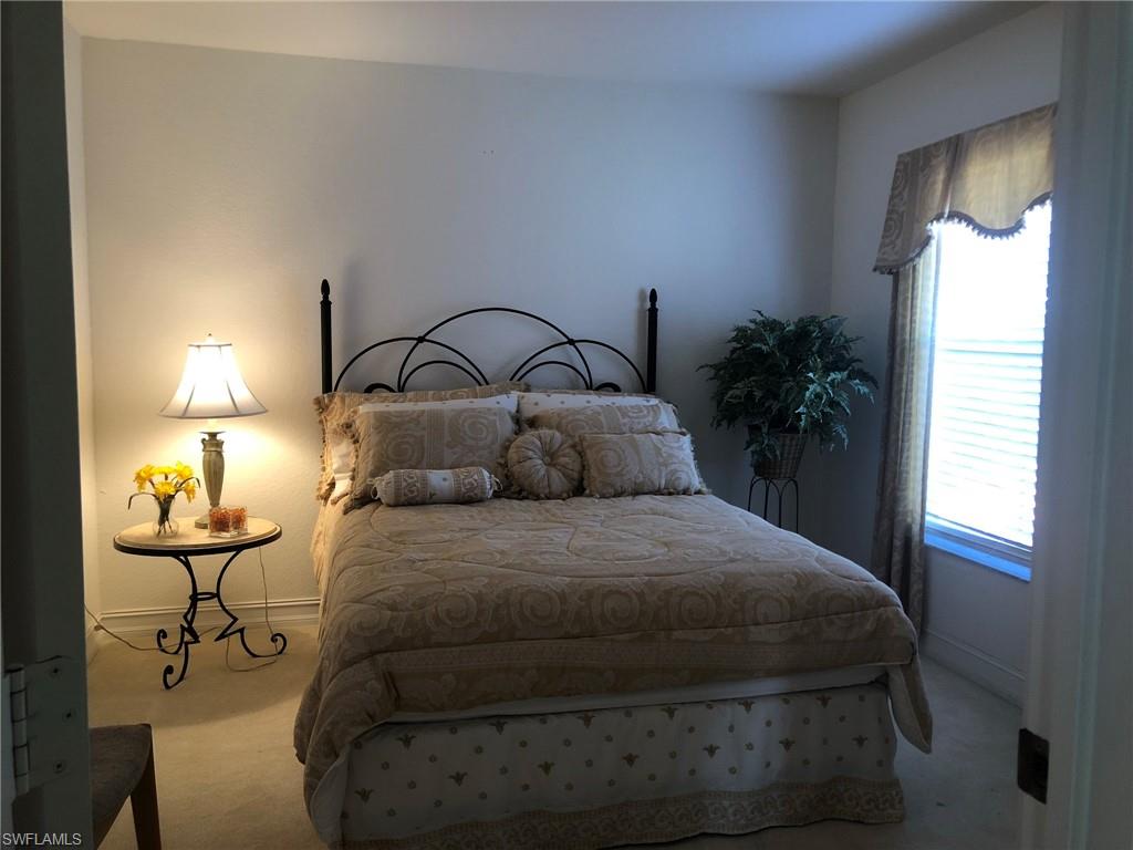 DIAMOND LAKE - Residential