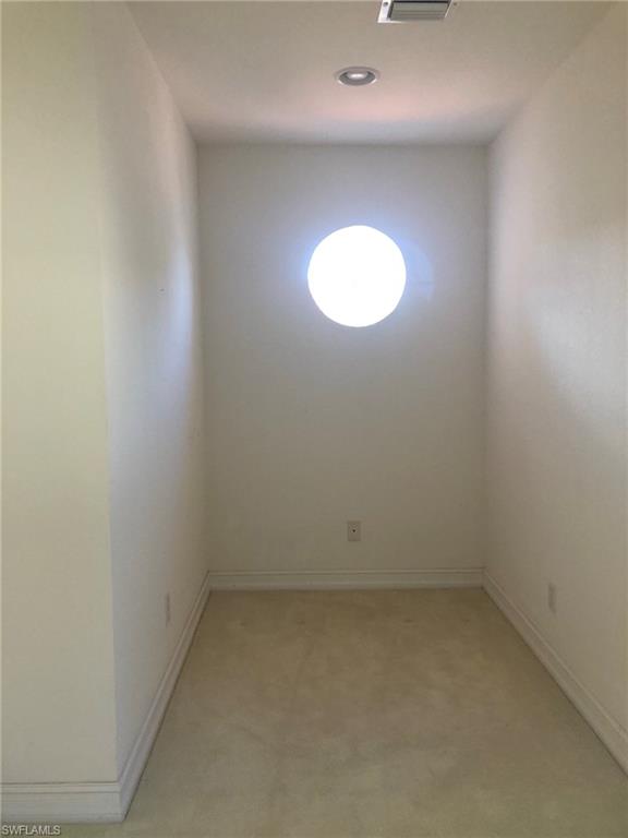 DIAMOND LAKE - Residential