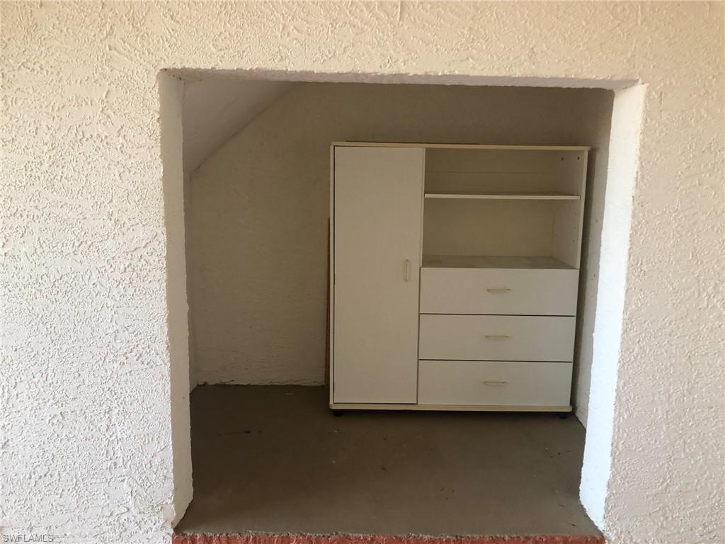 DIAMOND LAKE - Residential