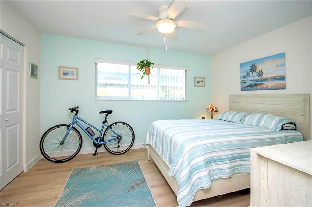 CAPTAINS WALK - Residential