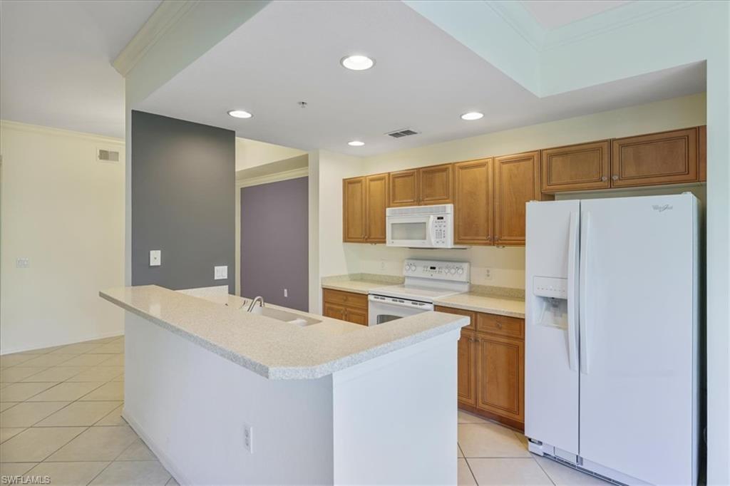 TERRACE IV AT RIVERWALK - Residential