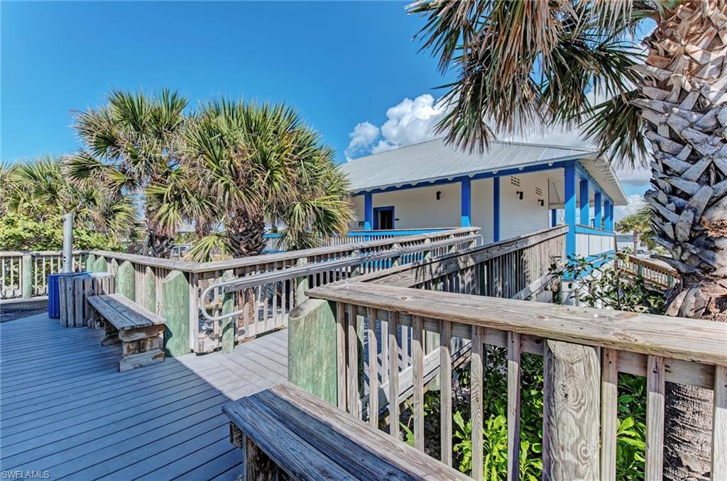 SOUTH GULF COVE - Land