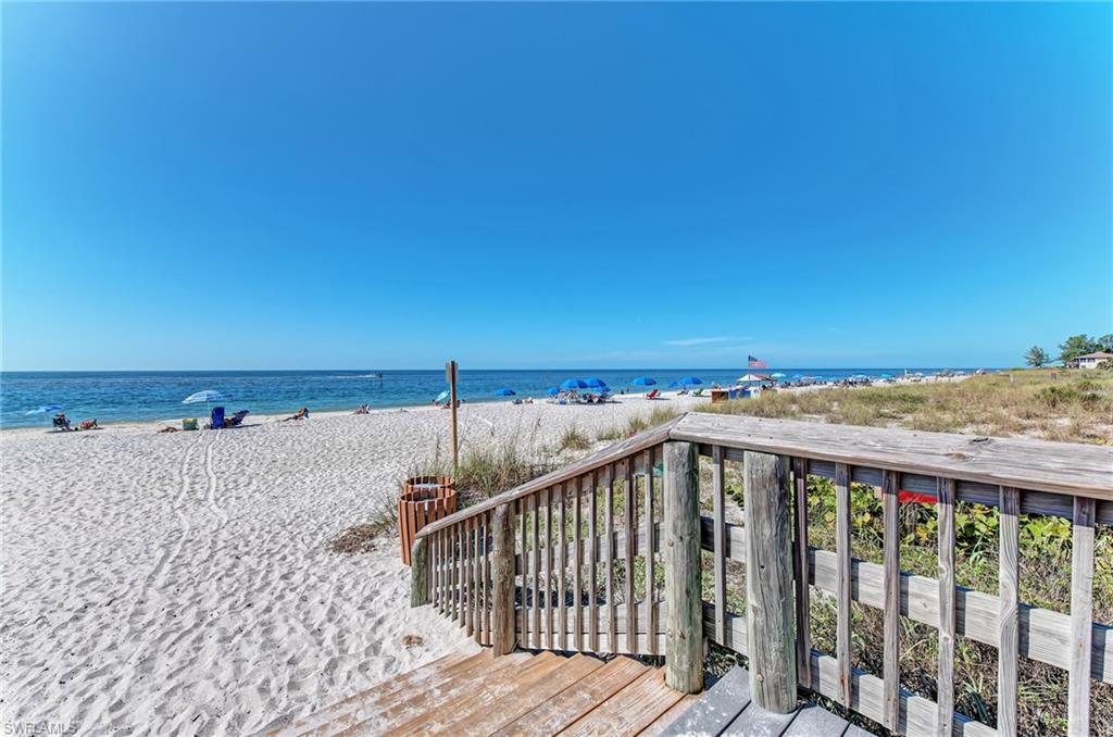 SOUTH GULF COVE - Land