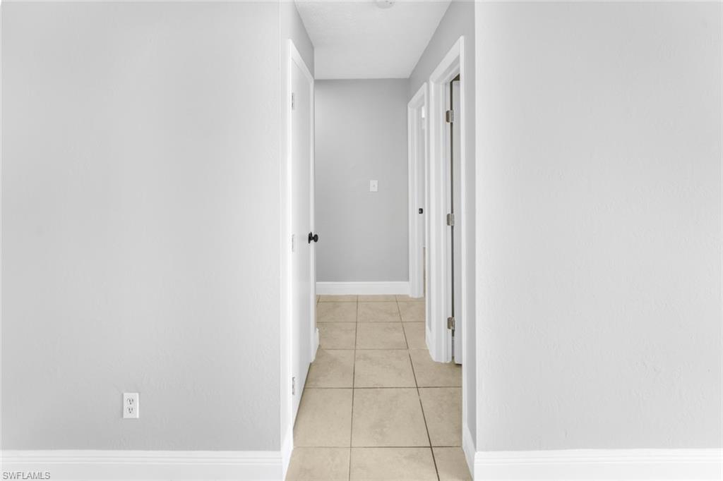 CAPE CORAL - Residential Lease