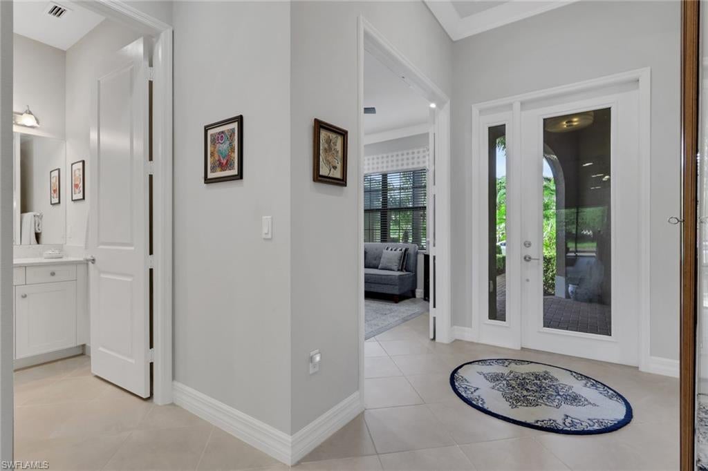 4113 Amelia WAY