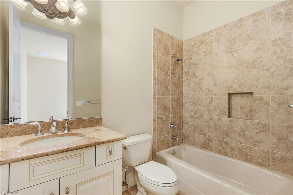 ESTATES - Residential