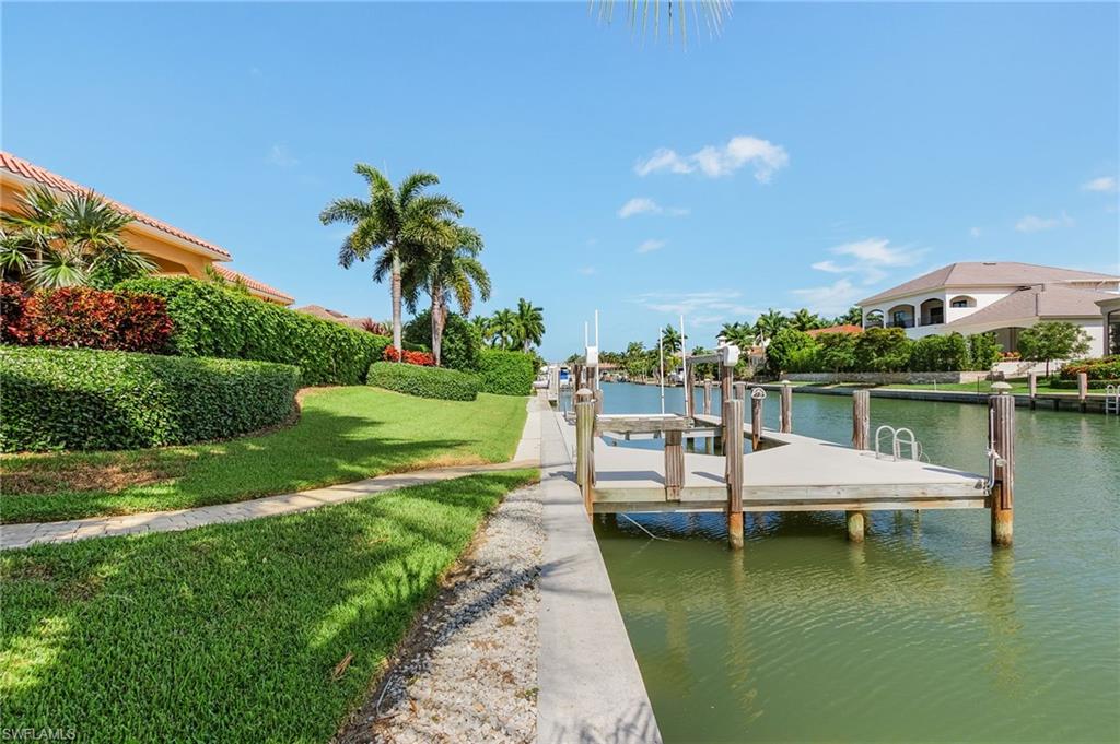 ESTATES - Residential