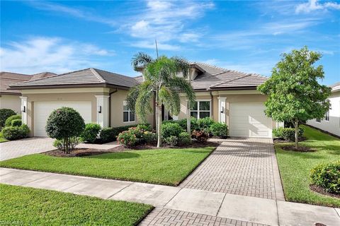 28562 Sicily LOOP BONITA SPRINGS FL 34135