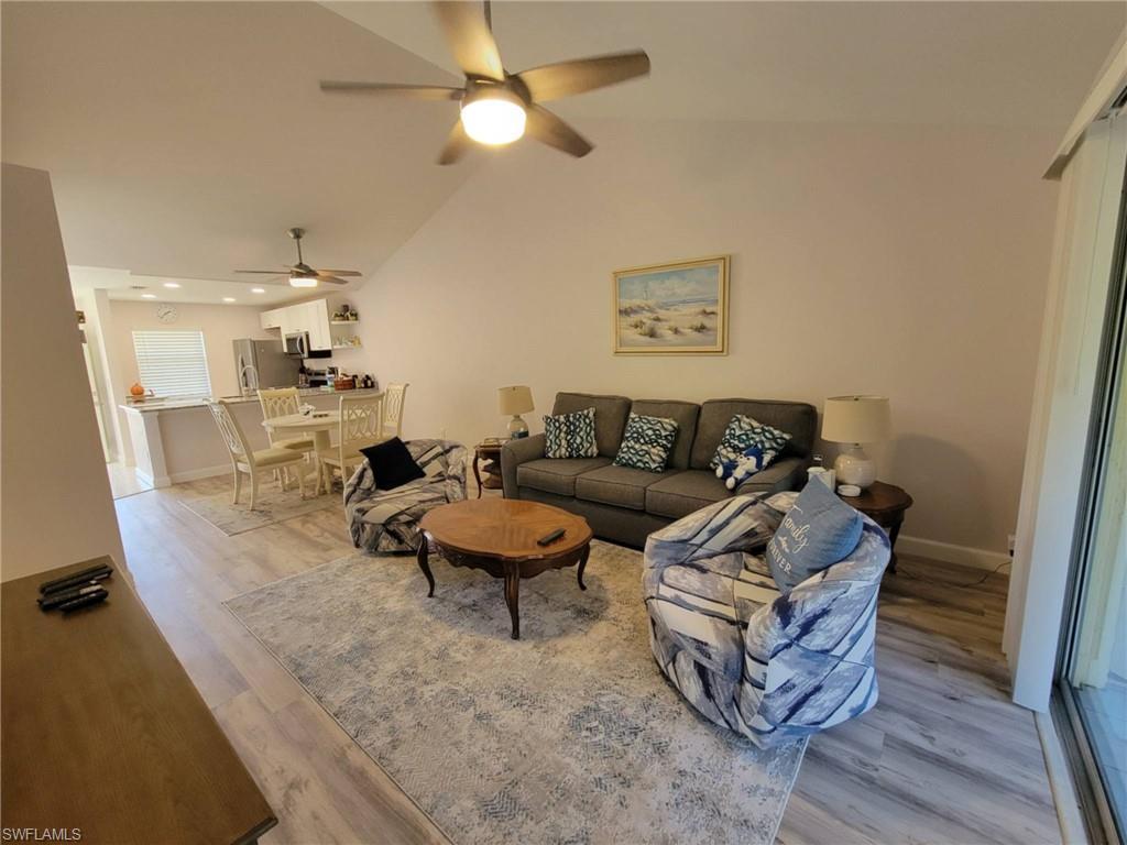 GREENWOOD VILLAGE AT KINGS LAKE - Residential