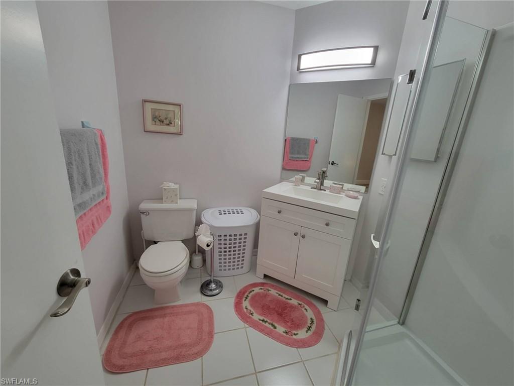 GREENWOOD VILLAGE AT KINGS LAKE - Residential