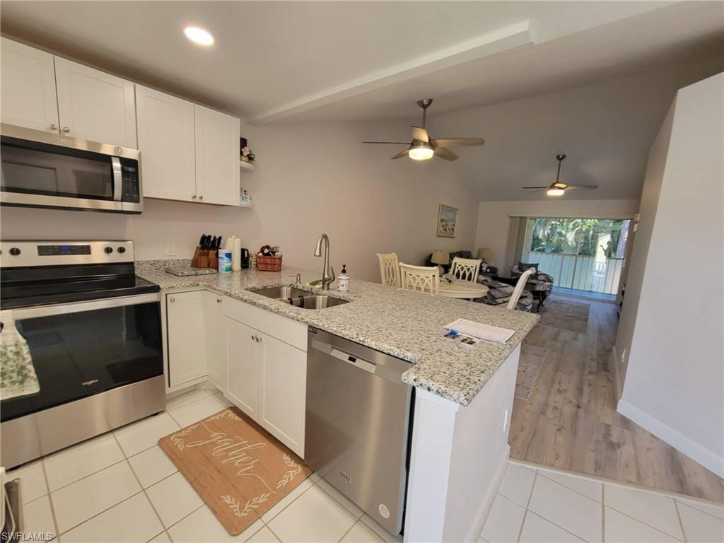 GREENWOOD VILLAGE AT KINGS LAKE - Residential