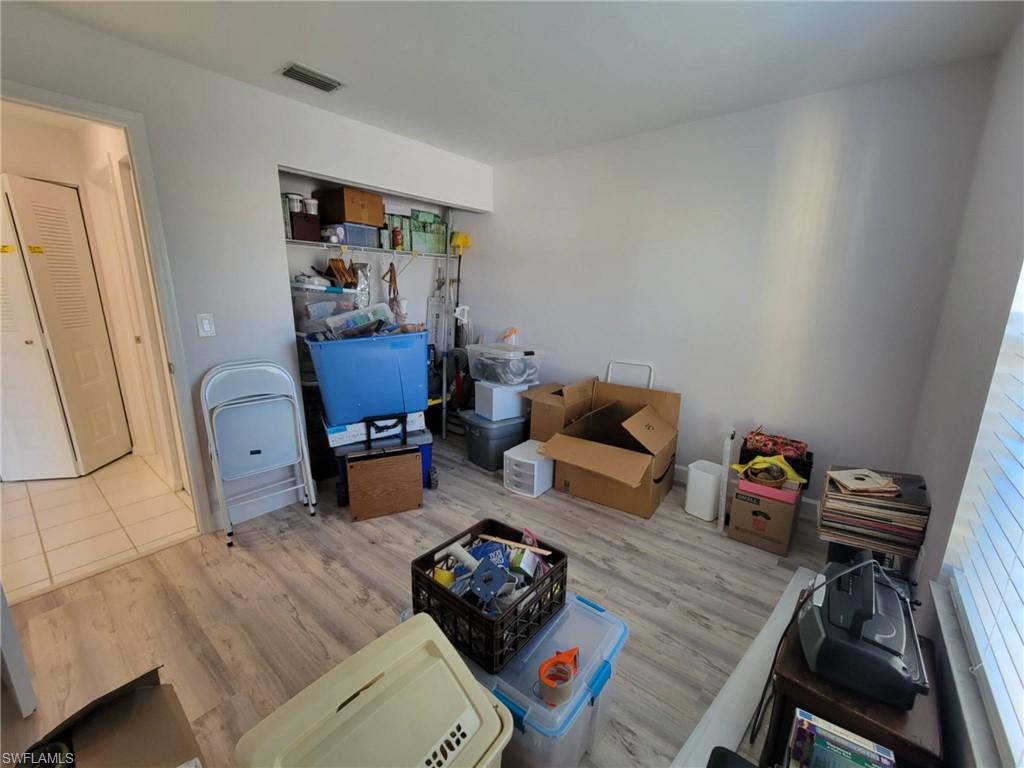 GREENWOOD VILLAGE AT KINGS LAKE - Residential