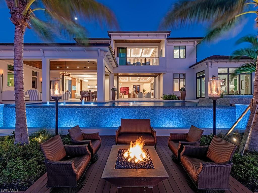 Photo of 2140 Kingfish RD, NAPLES, FL 34102 (MLS # 225028801)