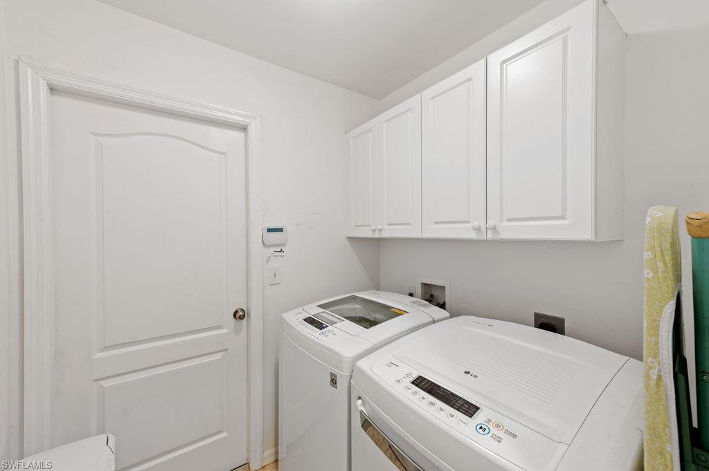 MIRROR LAKES - Residential