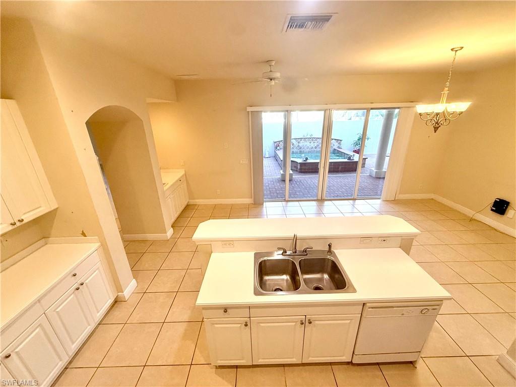 BELL TOWER PARK - Residential