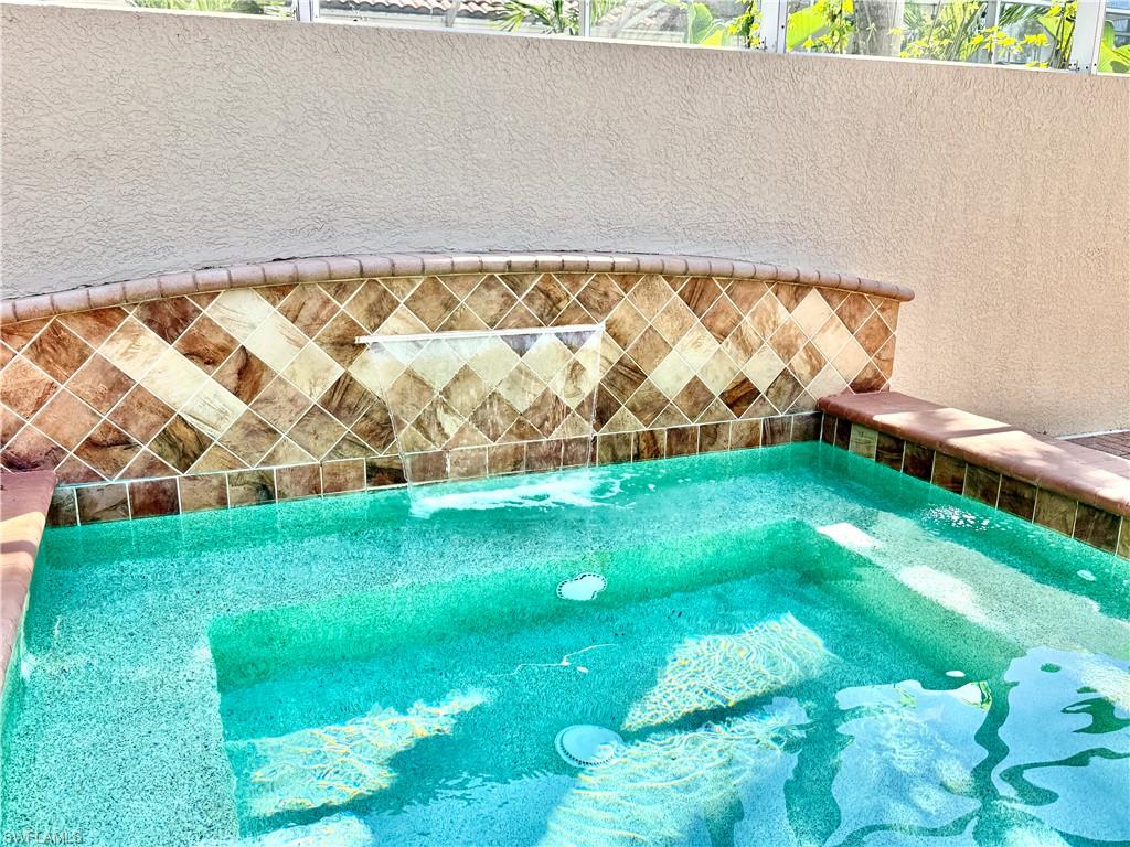 BELL TOWER PARK - Residential