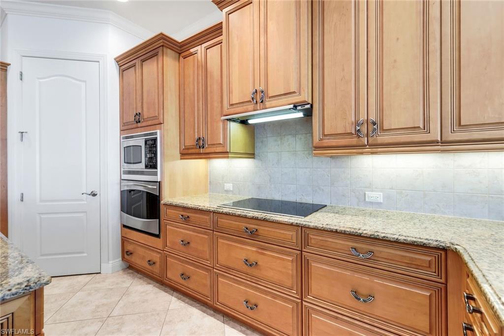 MARCO BEACH - Residential