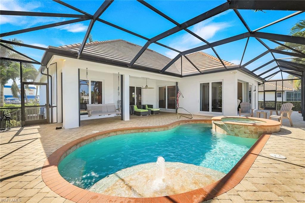 MARCO BEACH - Residential