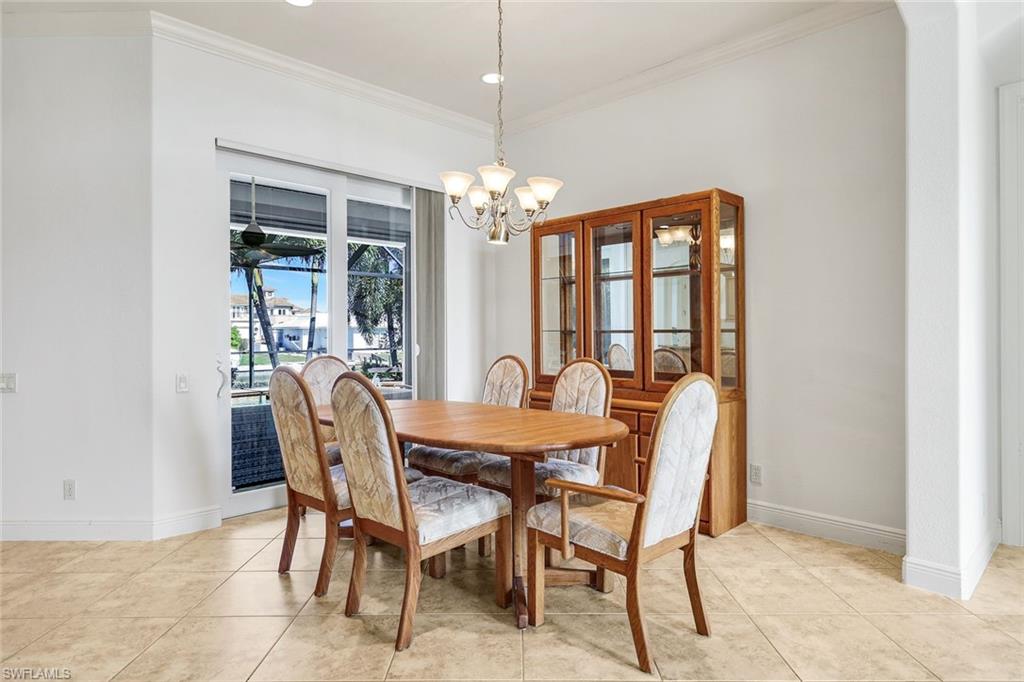 MARCO BEACH - Residential