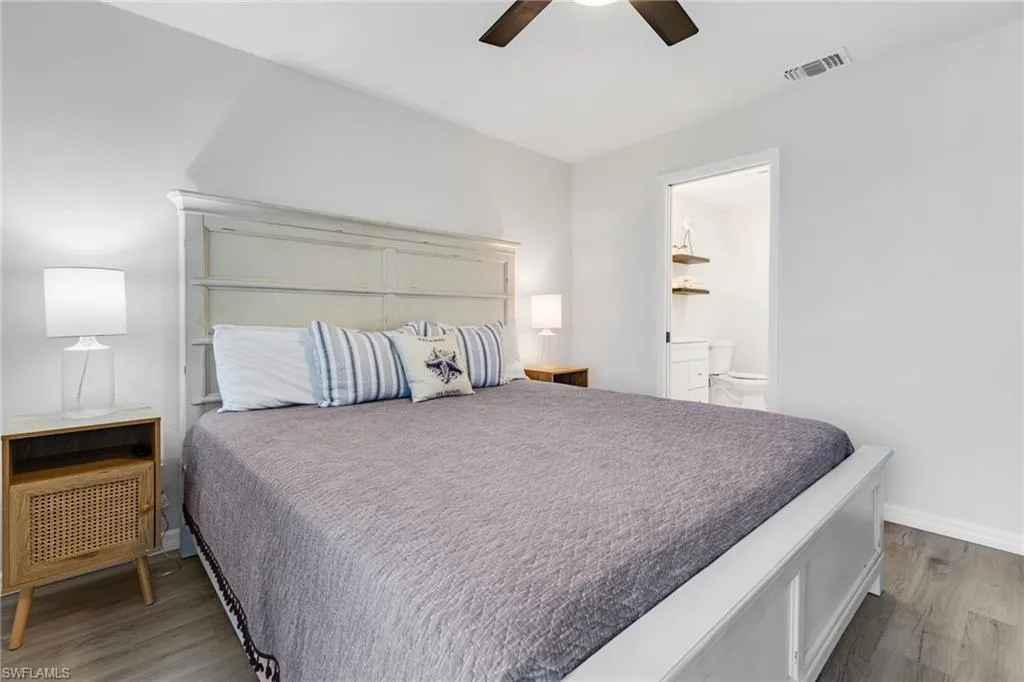 Fort Myers, Florida 33908, United States, 2 Bedrooms Bedrooms, ,2 BathroomsBathrooms,Residential,Active,133226