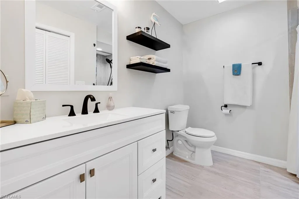 Fort Myers, Florida 33908, United States, 2 Bedrooms Bedrooms, ,2 BathroomsBathrooms,Residential,Active,133226