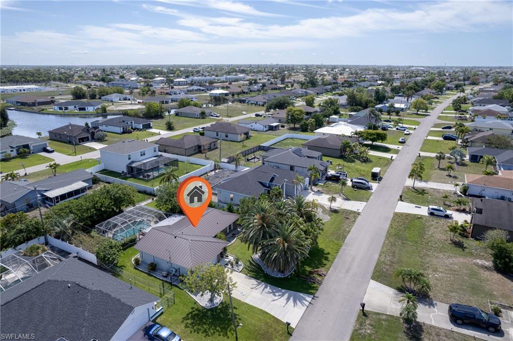CAPE CORAL - Residential
