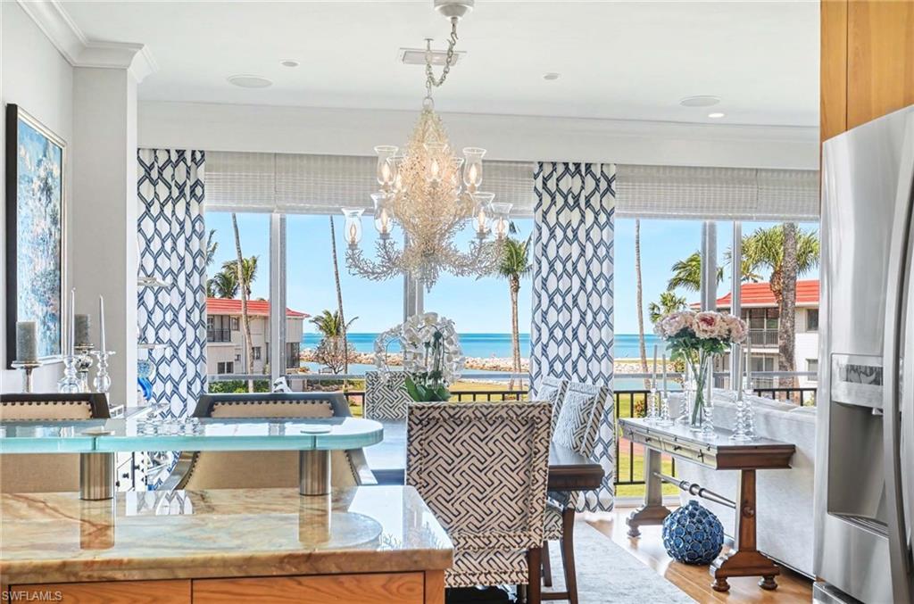 INDIES WEST - Residential